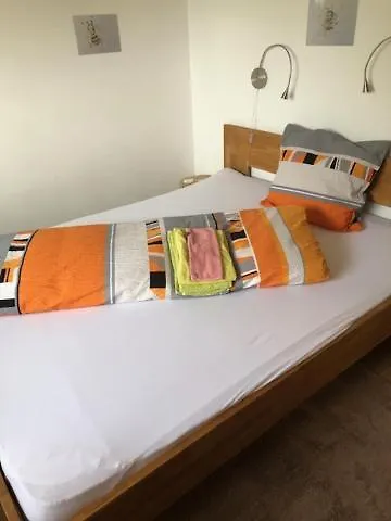 Nid D'abeilles * Tramelan