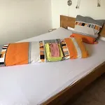 Nid D'abeilles * Tramelan